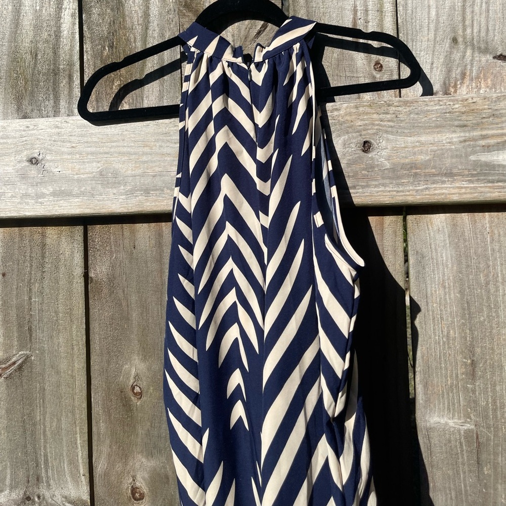 SHEIN Navy and Cream Chevron Jumpsuit Size 6 - Picture 7 of 8